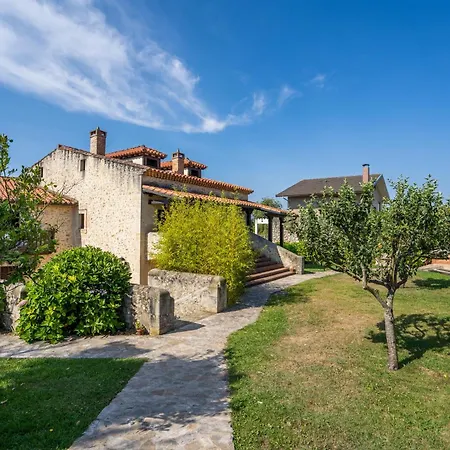 Rurales El Lagar De アパート *